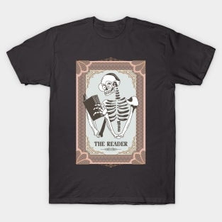 Tarot card - bookish mystical design T-Shirt